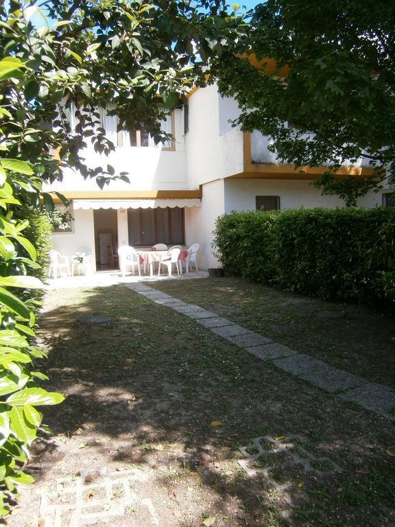 Capri Villa Bibione Exterior photo