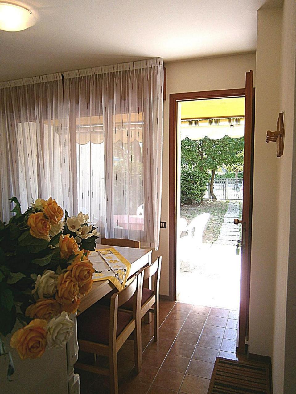 Capri Villa Bibione Exterior photo